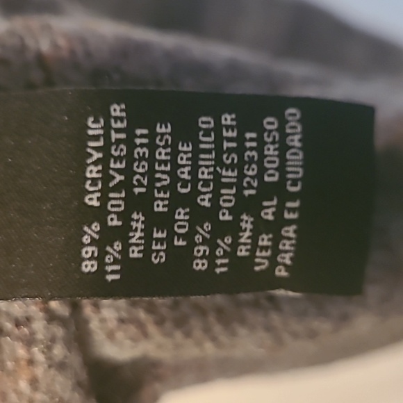 Ronni Nicole Long Petite Sweater - Picture 7 of 8